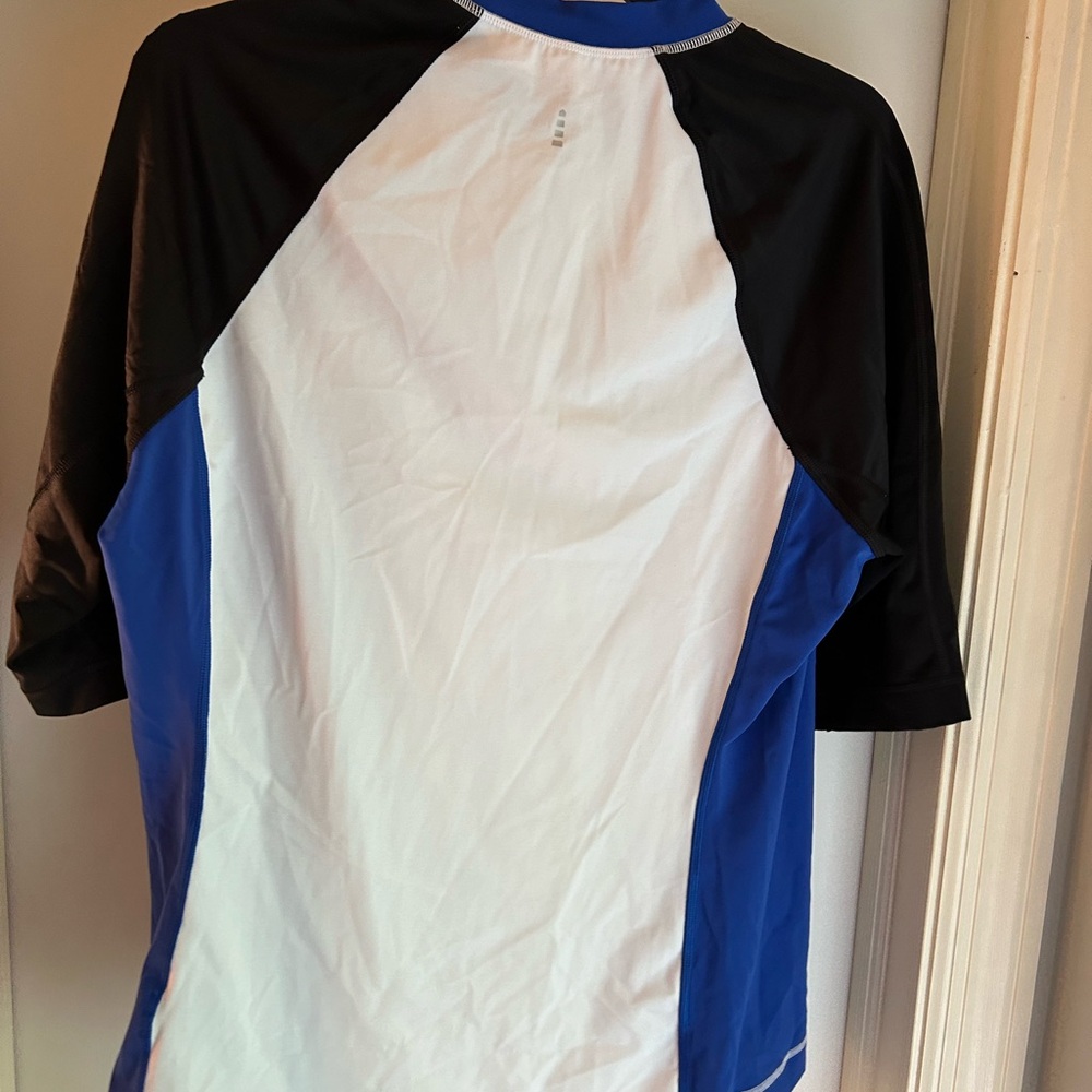 Landsend Rash Guard size XL - Picture 2 of 2